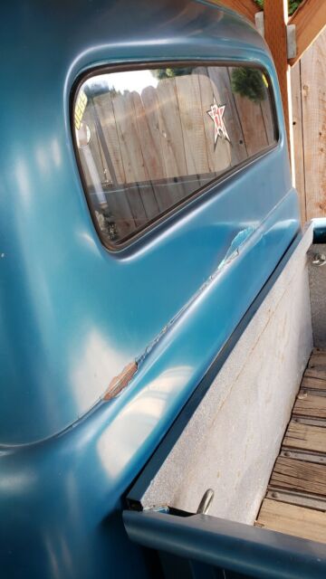 1951 Blue Ford f1 Pickup