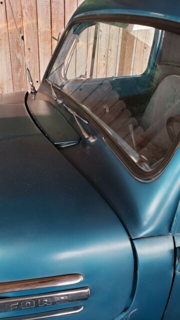 1951 Blue Ford f1 Pickup