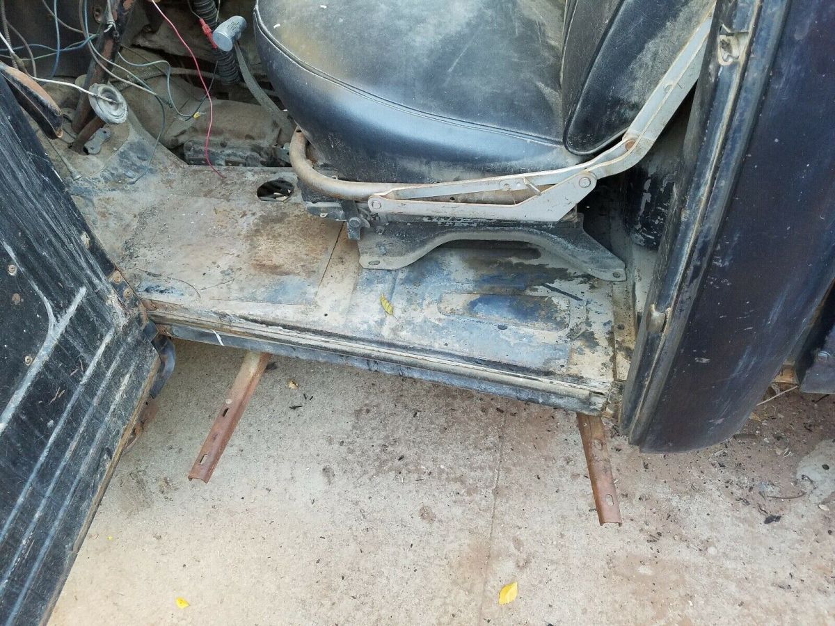 1951 Black Ford F100