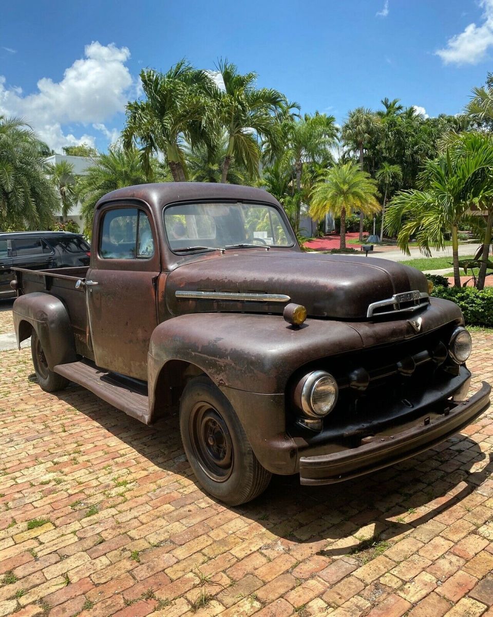 1951 Brown Ford f2 Pickup