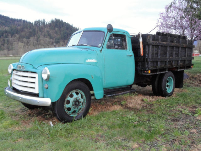 1951 Green GMC 1.5 Ton