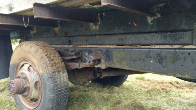 1951 Green GMC HC 453 Cab & Chassis