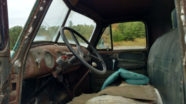 1951 Green GMC HC 453 Cab & Chassis