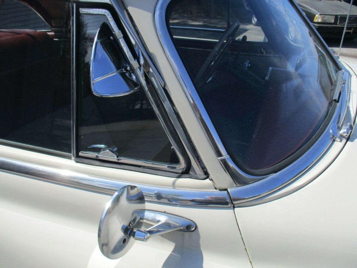 1951 beige Chevrolet Bel Air/150/210 Coupe