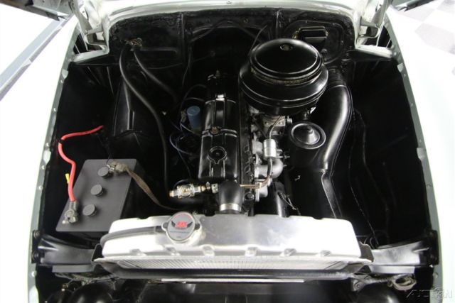 1951 Gray Chevrolet Deluxe