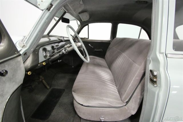1951 Gray Chevrolet Deluxe