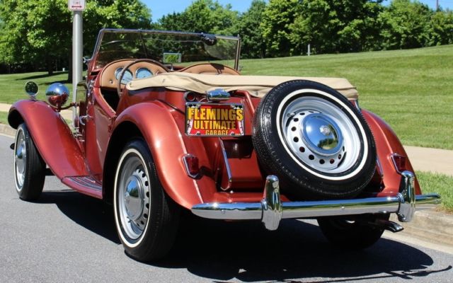 1951 Sunset Bronze MG T-Series Roadster