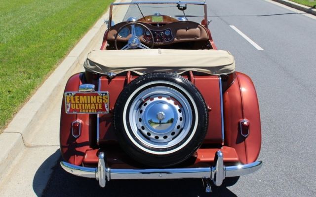 1951 Sunset Bronze MG T-Series Roadster