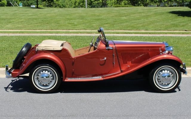 1951 Sunset Bronze MG T-Series Roadster