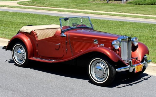 1951 Sunset Bronze MG T-Series Roadster