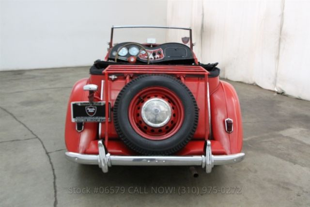 1951 Gray Jaguar MK VII