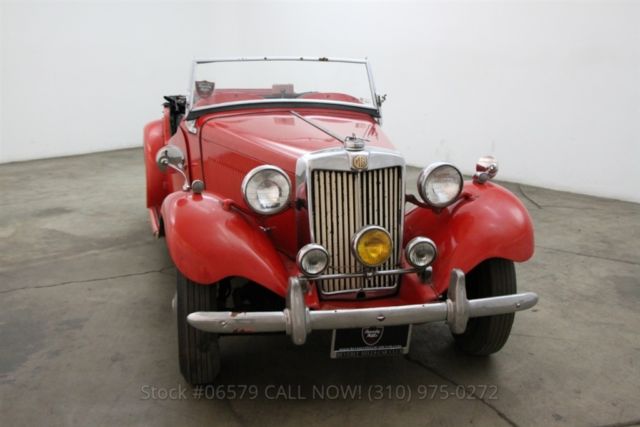 1951 Gray Jaguar MK VII