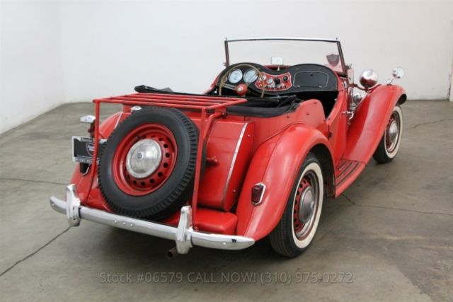 1951 Gray Jaguar MK VII