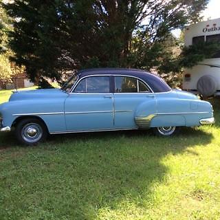 1952 Blue Chevrolet Bel Air/150/210 Sedan