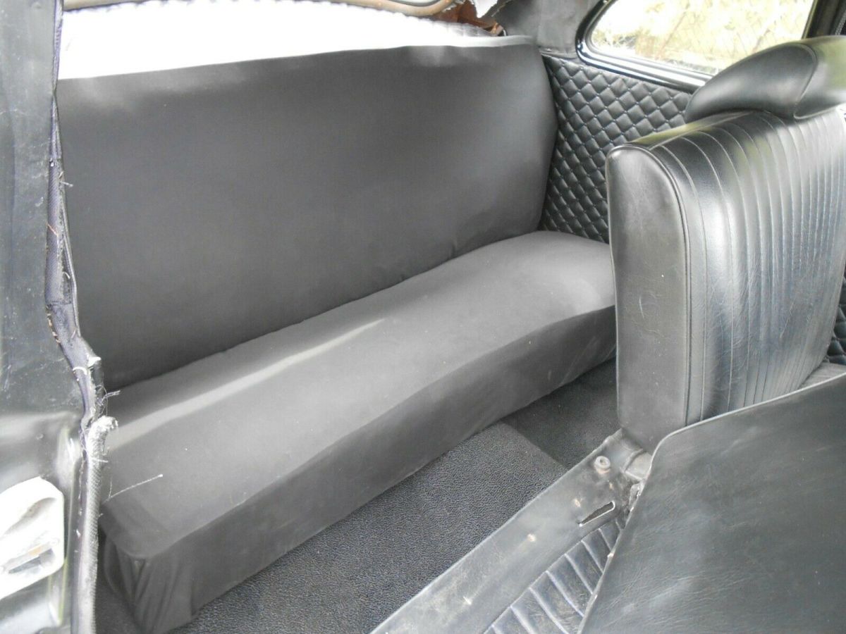 1952 Black Chevrolet Bel Air/150/210 Coupe