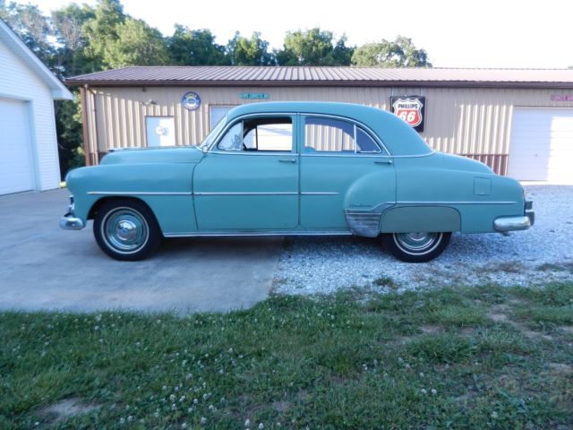 1952 Green Chevrolet Bel Air/150/210 Sedan