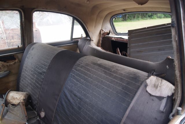 1952 Black Chevrolet Bel Air/150/210