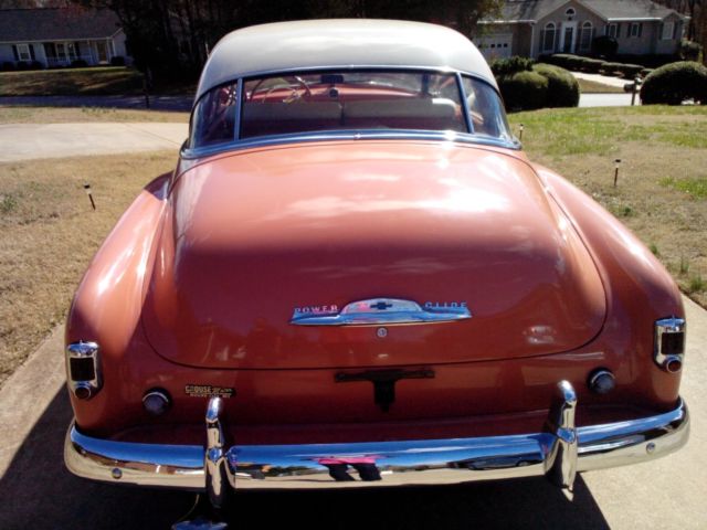 1952 salmon Chevrolet Bel Air/150/210