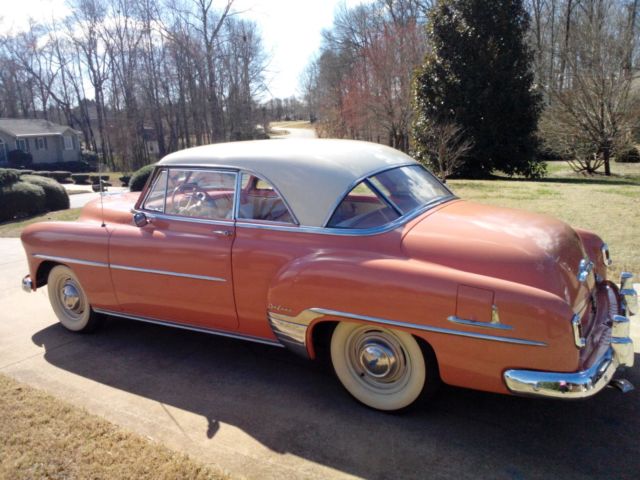 1952 salmon Chevrolet Bel Air/150/210