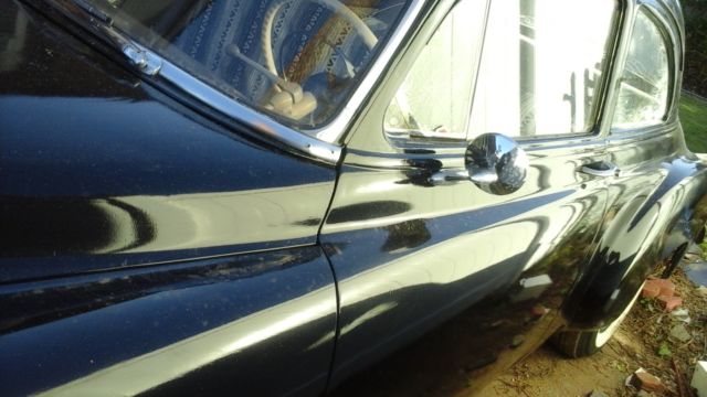 1952 black Chevrolet Bel Air/150/210 2dr