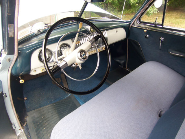 1952 Blue Chevrolet DELUXE Coupe
