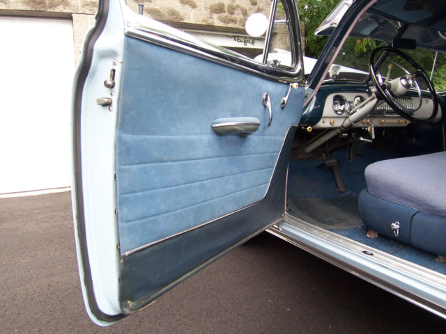 1952 Blue Chevrolet DELUXE Coupe