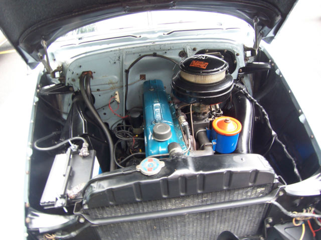 1952 Blue Chevrolet DELUXE Coupe