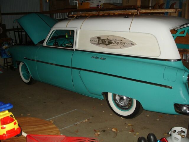 1952 Blue Ford Ranch Wagon Wagon