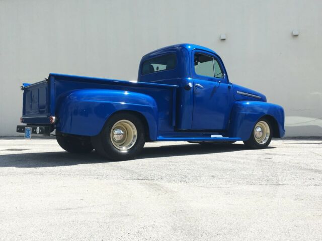 1952 Cobalt Blue Ford F-100