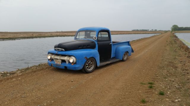 1952 Ford F-100