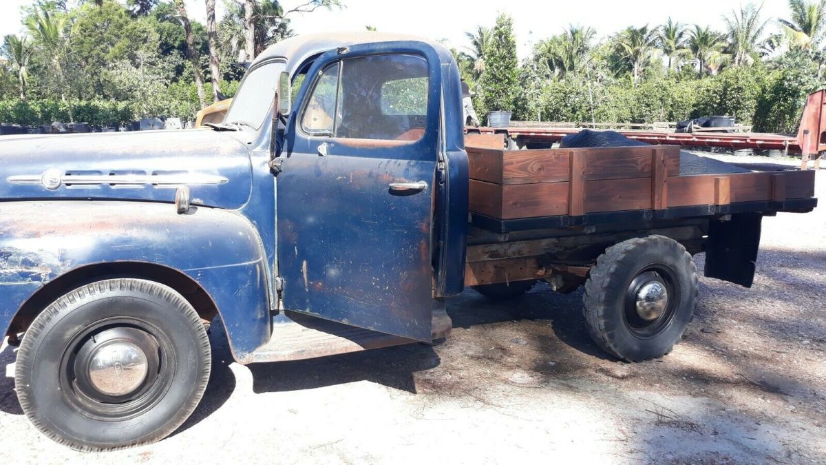 1952 Blue Ford F-100 Standard Cab Pickup