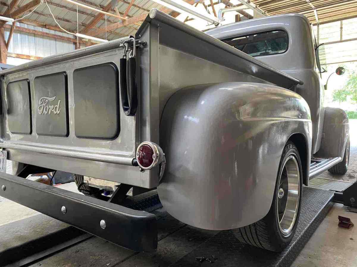 1952 Grey Ford F1 Pickup