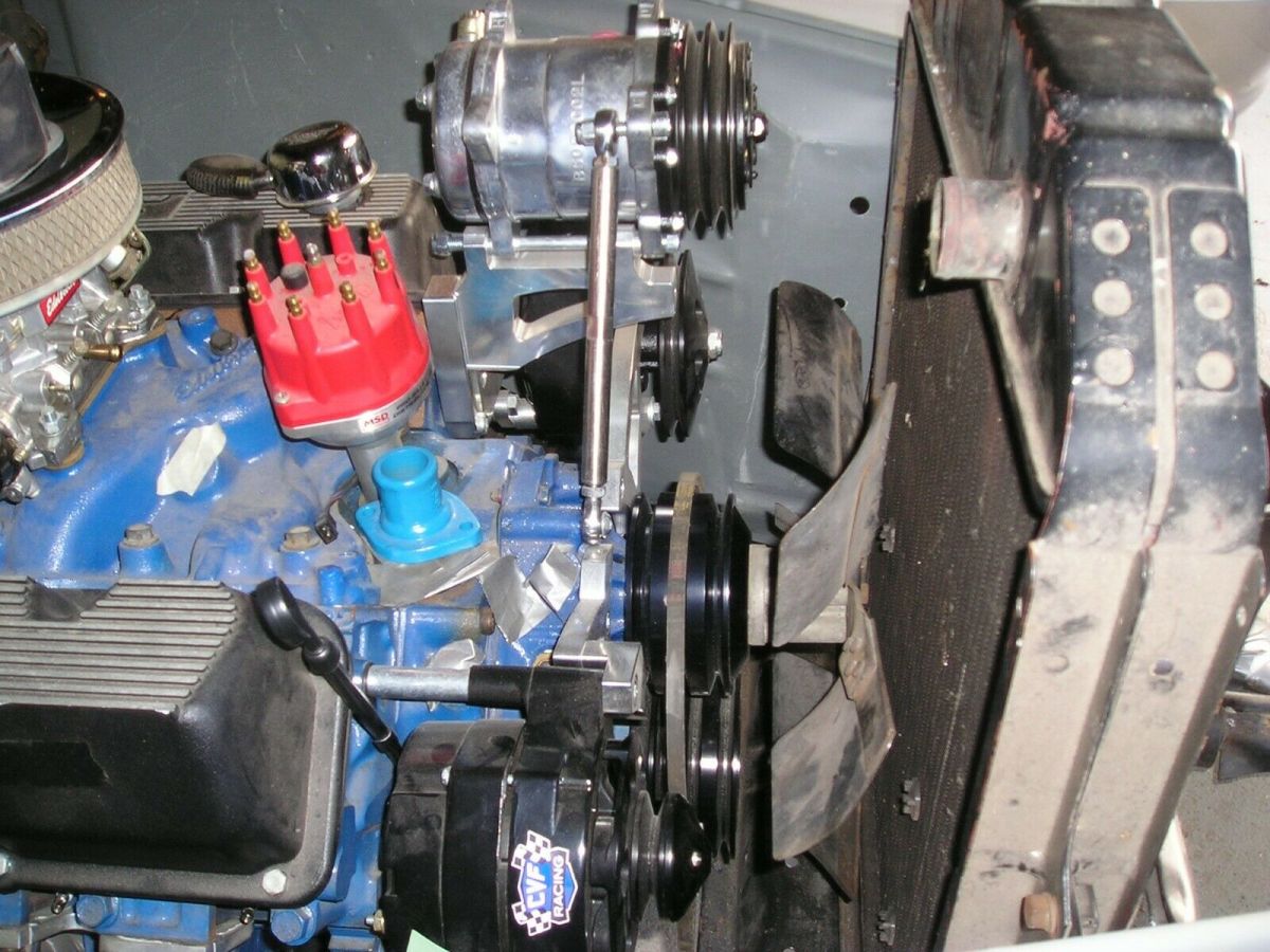 1952 grey Ford F-100