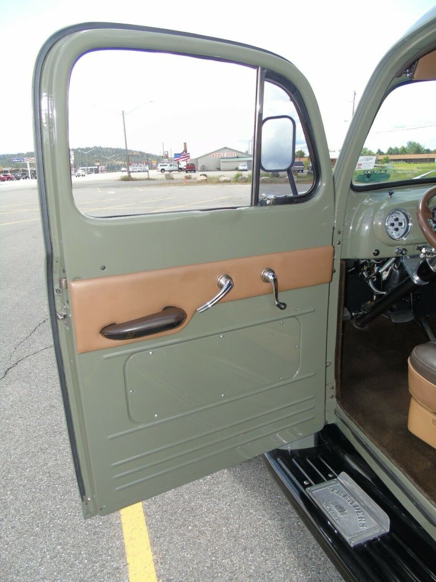 1952 Greenish Gray Ford Other Pickups Pick up