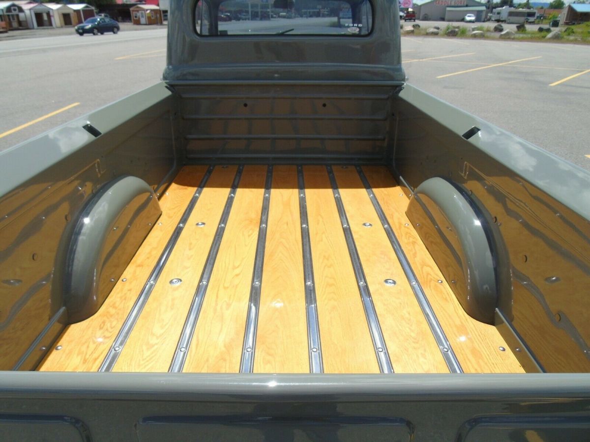 1952 Greenish Gray Ford Other Pickups Pick up