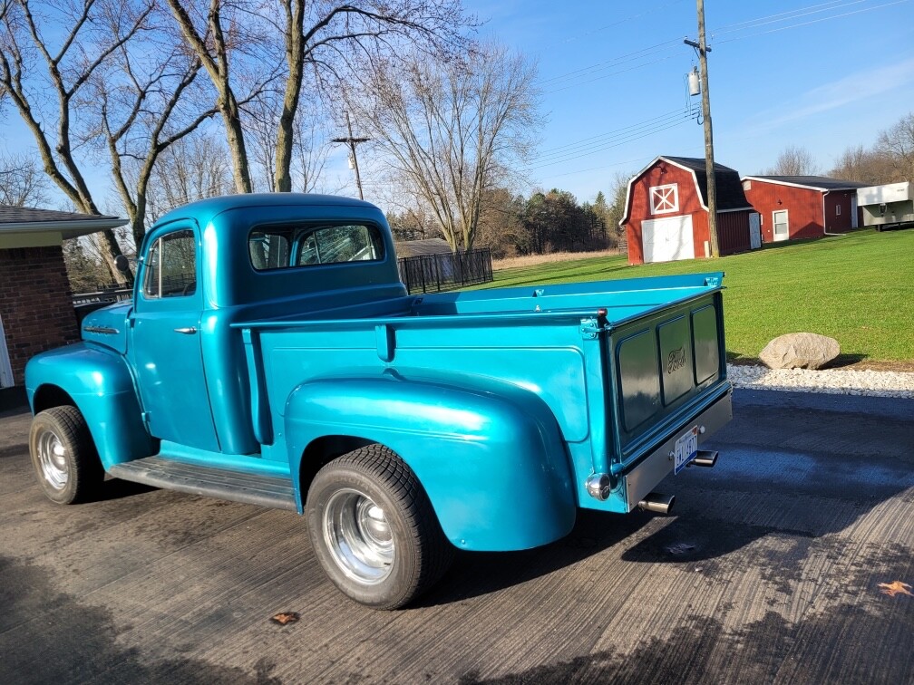 1952 Ford F-100