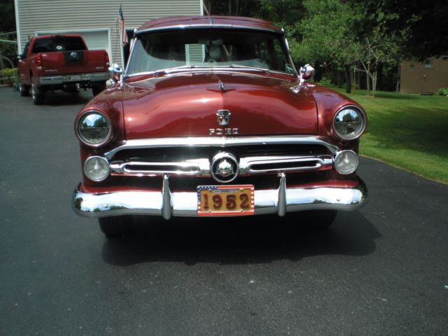 1952 MOHEGAN RED Ford RANCH WAGON 2 DOOR WAGON