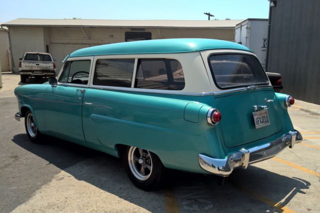 1952 Teal Ford Ranch Wagon Wagon