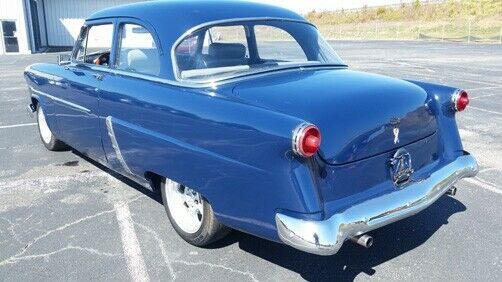 1952 Blue Ford Tudor --