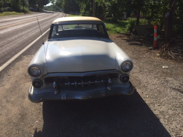 1952 white Ford Other U/K