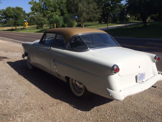 1952 white Ford Other U/K