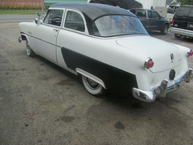 1952 White Ford Fairlane Coupe