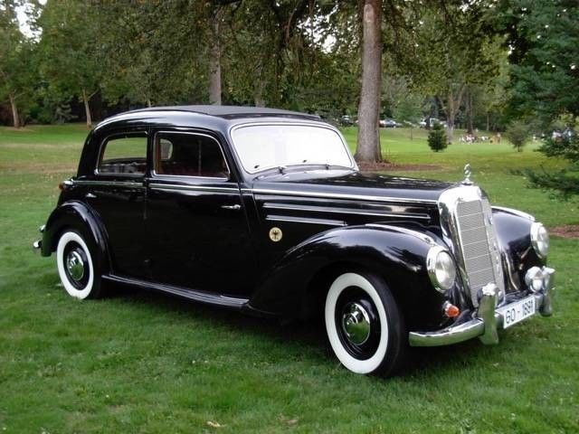 1952 Black Chrysler 200 Series Sedan