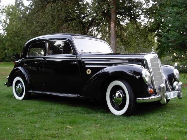 1952 Black Chrysler 200 Series Sedan