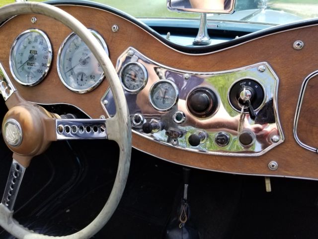 1952 Blue MG T-Series Roadster