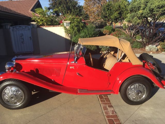 1980 Red MG MGB Convertible