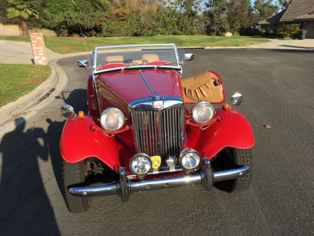 1980 Red MG MGB Convertible