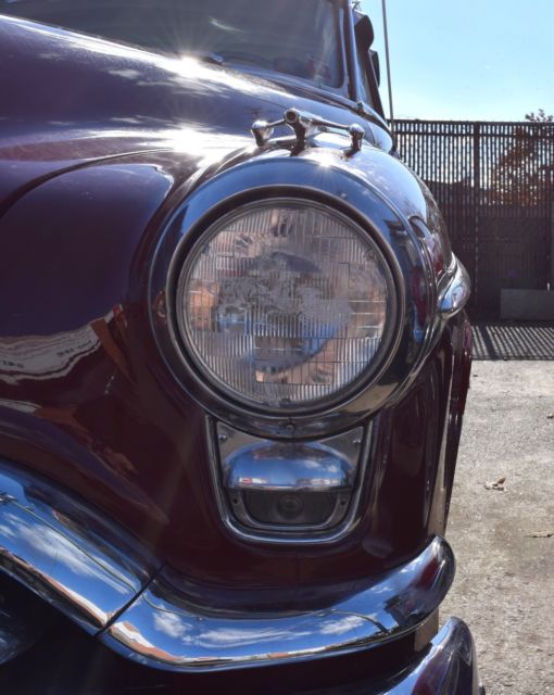 1952 Oldsmobile Ninety-Eight Sedan