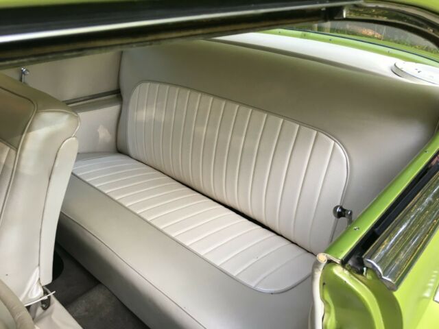 1952 Green Oldsmobile Eighty-Eight Coupe