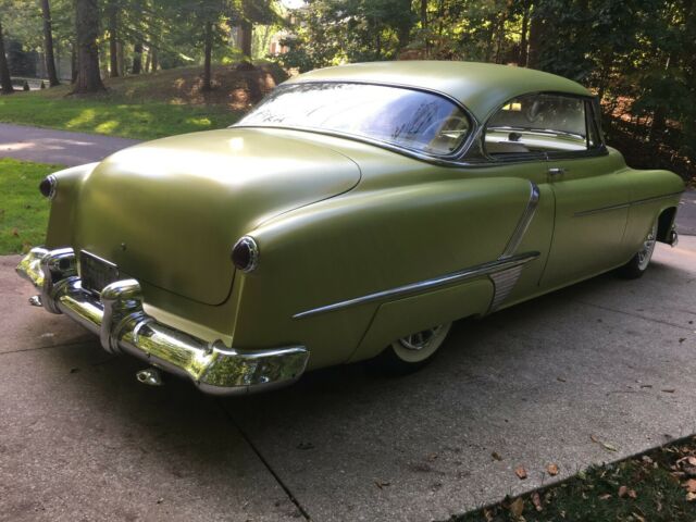1952 Green Oldsmobile Eighty-Eight Coupe